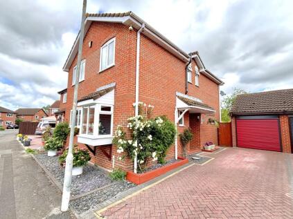 St. Matthews Close, Evesham, Worcestershire, WR11