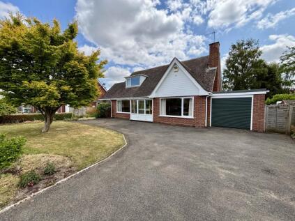Simon De Montfort Drive, Evesham, Worcestershire, WR11