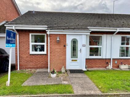 Burford Gardens, Evesham, Worcestershire, WR11