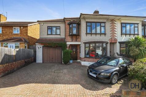 Boleyn Way, Hainault, Essex IG6