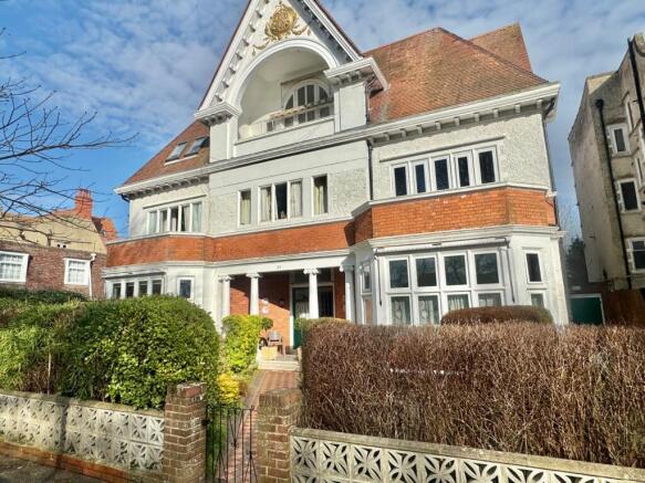 Grimston Gardens