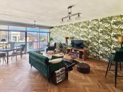 West Cliff Gardens, Folkestone, Kent, CT20