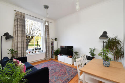 Thurlow Court, 122 Thurlow Park Road, London, SE21