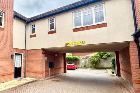 Newhaven Court, Nantwich, Cheshire, CW5