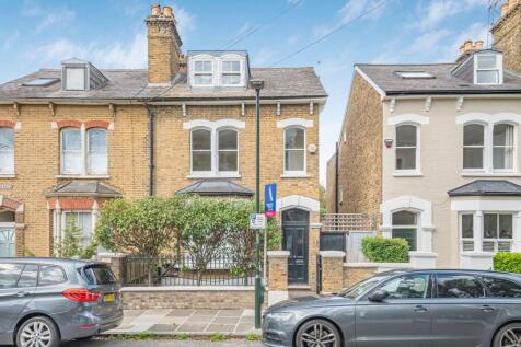 Cleveland Road, Barnes, SW13