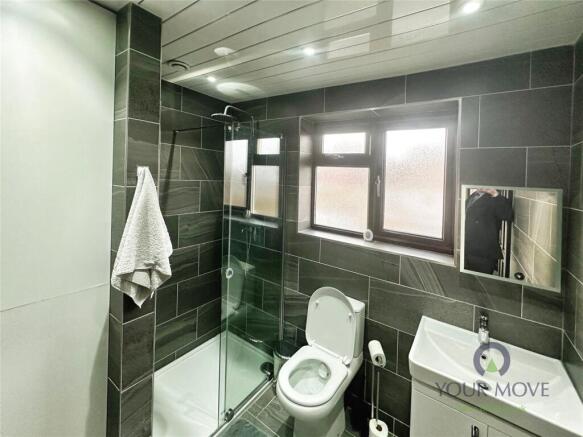 Family Shower Room