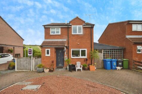 Houldsworth Drive, Chesterfield, Derbyshire, S41