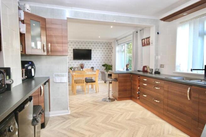 Kitchen/ Diner