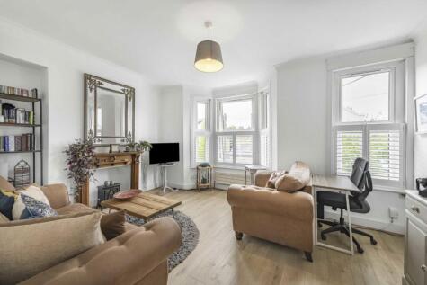 Petersfield Road, Acton