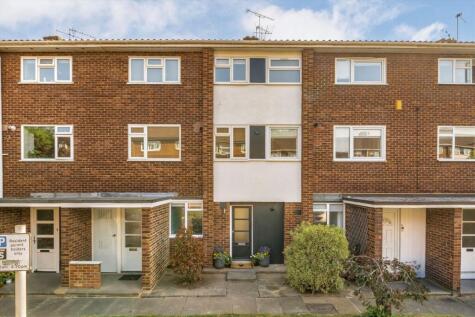 Cumberland Close, St Margarets