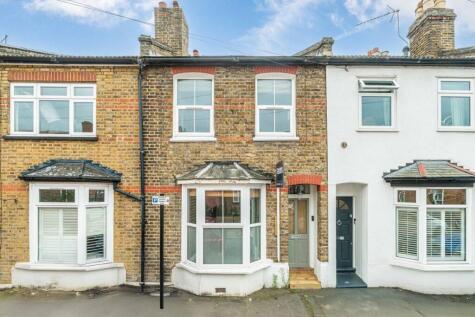 Queens Terrace, Old Isleworth