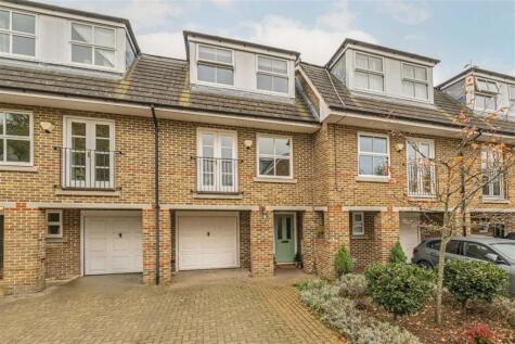 North Place, Teddington