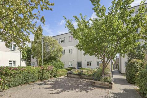 Peregrine Road, Sunbury-On-Thames