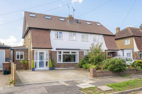 Loudwater Road, Sunbury-On-Thames