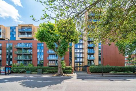 London Road, Isleworth