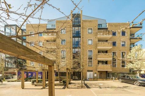 Frazer Nash Close, Isleworth