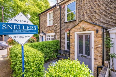 Staten Gardens, Twickenham