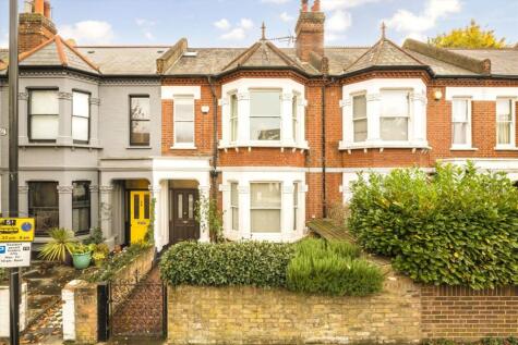 Wolseley Gardens, Chiswick