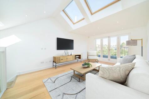 Effra Road, Wimbledon