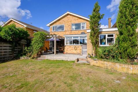 Eastfield Lane, Dunnington, York YO19 5ND