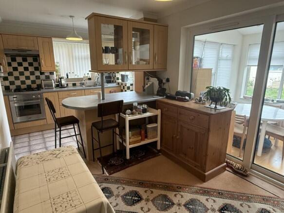 Kitchen/Diner Pic 1