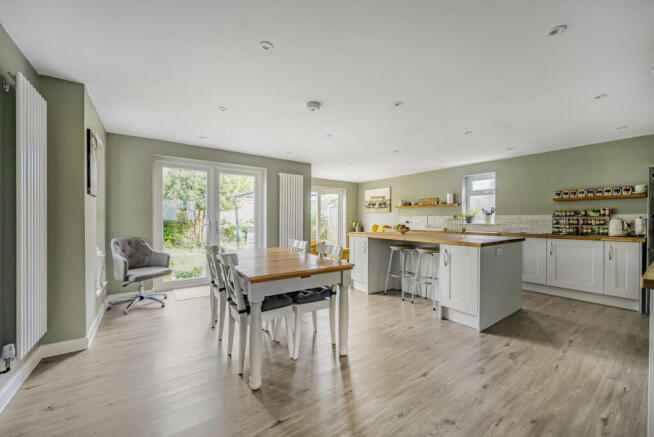 Kitchen Hub 1
