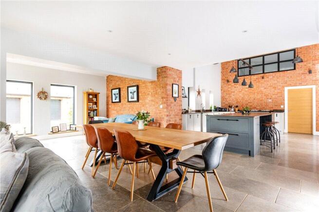 Kitchen/Diner/Family