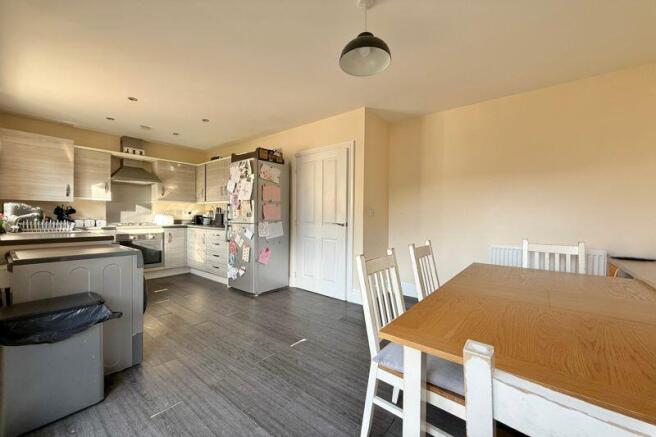 19'6" Kitchen/Diner