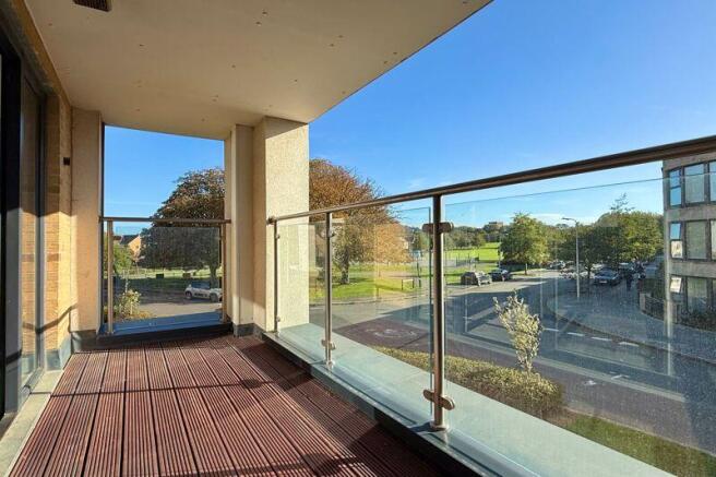 Southerly Balcony & Outlook