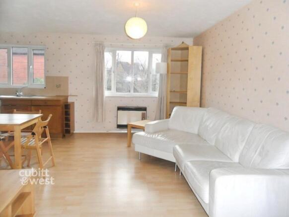 65e816a3-85054_P4...