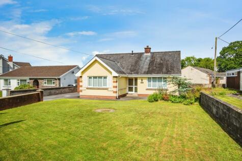 Whitland - 2 bedroom bungalow for sale