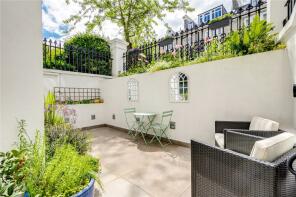 Photo of Redcliffe Gardens, Chelsea, London, SW10