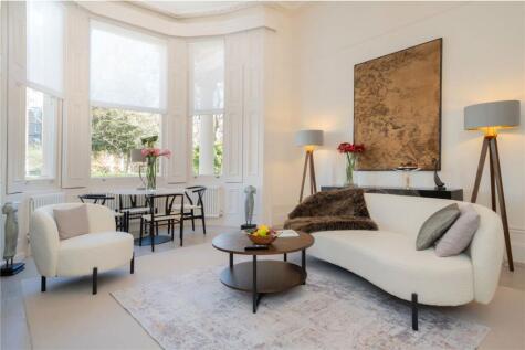 Earls Court Square, Earls Court