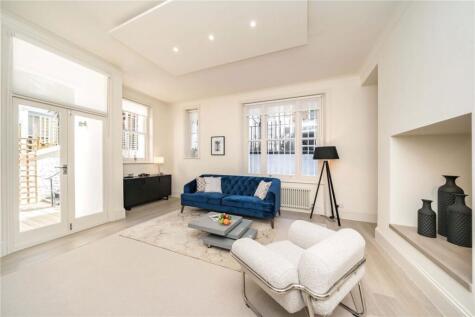 Earl's Court Square, Earls Court