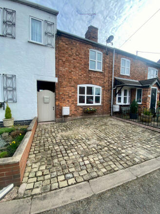 A cute 1 bedroomed terraced cottage