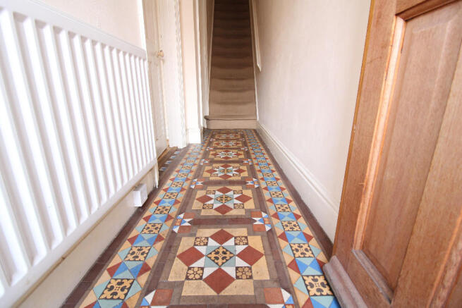 Broadway Earlsdon Coventry Cv5 3 Bedroom Terraced House
