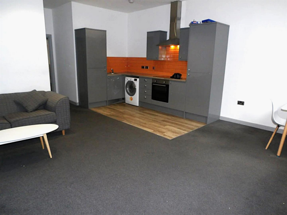 Kitchen & Lounge
