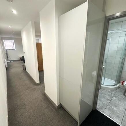 Hallway.jpg