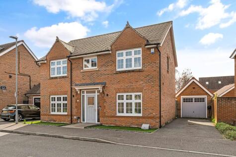 Goldcrest Road, Jennetts Park