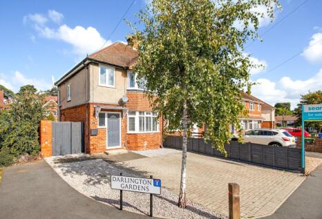 Deepfield Road, Bracknell