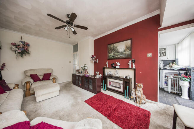 Lounge 1