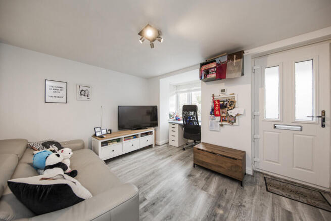 Lounge 1