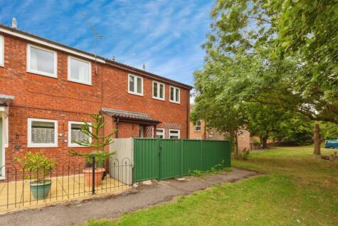 Plym Close, Aylesbury, Buckinghamshire, HP21