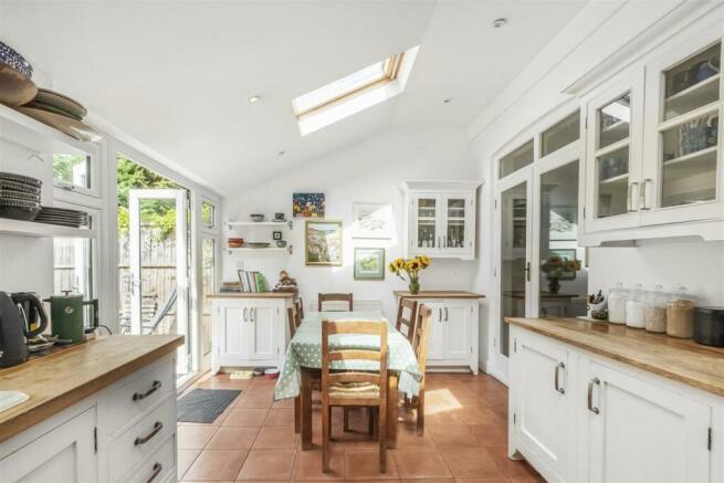 34__Stanley_Road_East_Sheen__SW14_7DZ__James_Ander