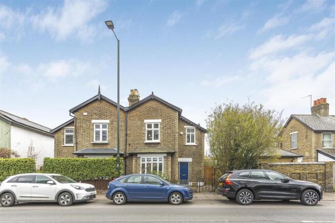 James_anderson-63_lower_richmond_road-sw14__19_.jp