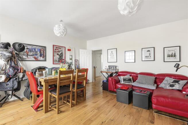 James_anderson-35b_sheen_lane-sw14__5_.jpg