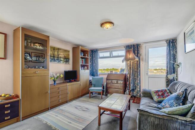 Flat Upper_Richmond_Road_West-8.jpg