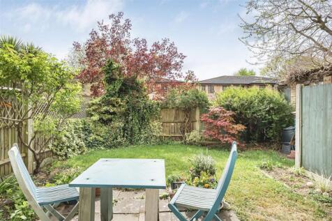 Danebury Avenue, Putney, SW15