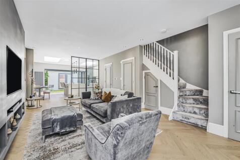 Ashlone Road, Putney, SW15