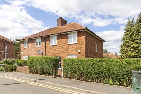 Greenstead Gardens, Putney, SW15